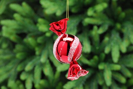 11cm red with white glitter lines glass sweet