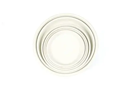 36cm Terracotta Saucer White